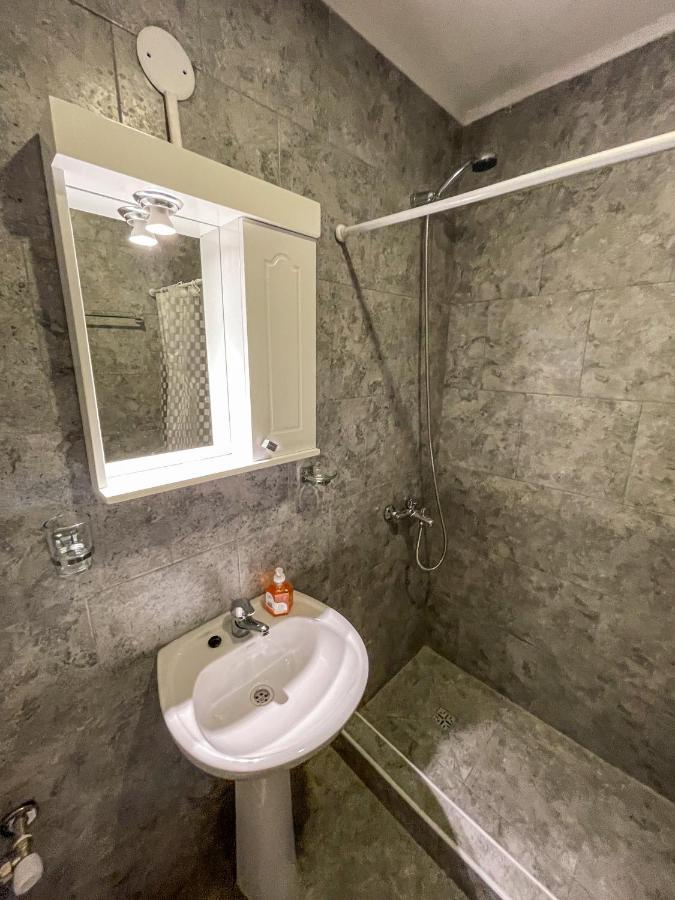 Ganesha Apartment
